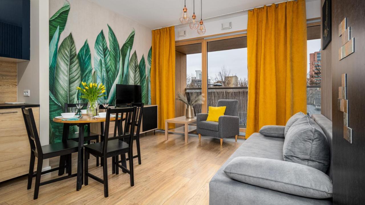 Apartamenty Sun & Snow 19 Dzielnica With Free Parking Warsaw Exterior photo