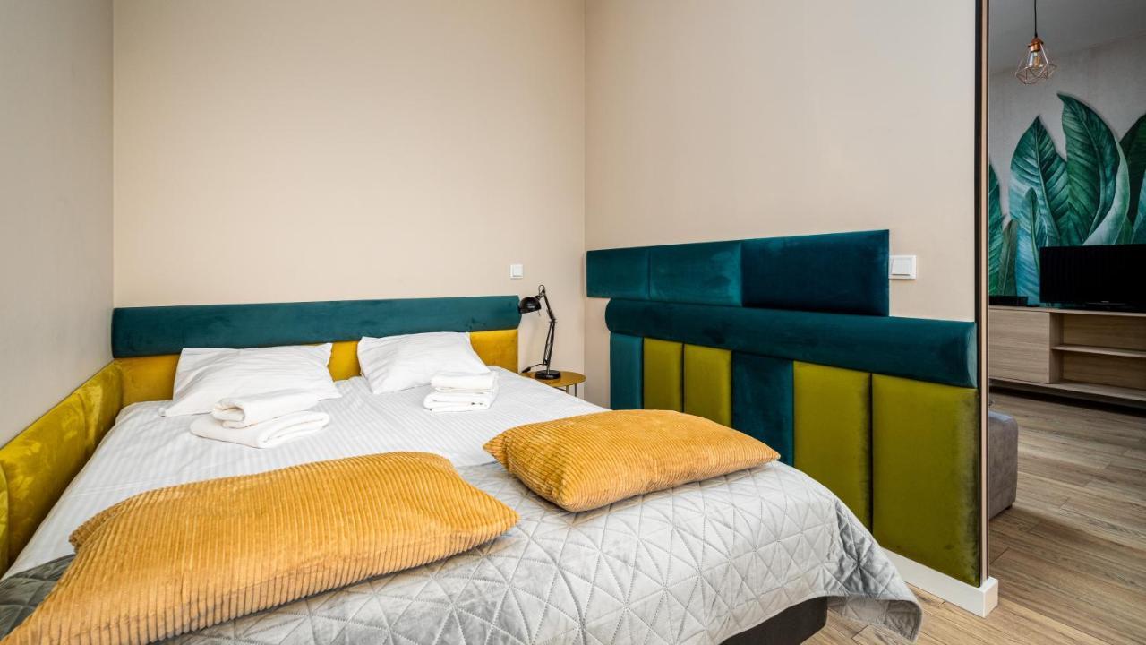 Apartamenty Sun & Snow 19 Dzielnica With Free Parking Warsaw Exterior photo
