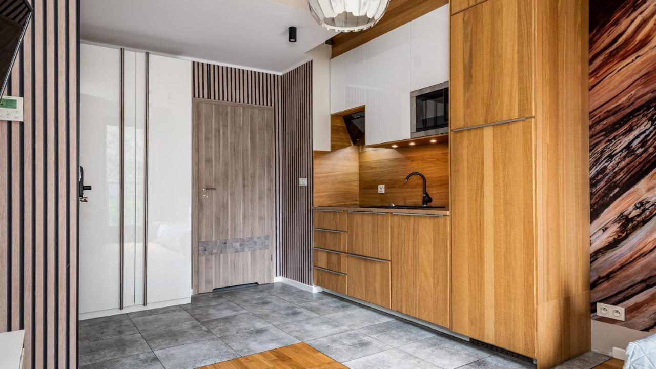 Apartamenty Sun & Snow 19 Dzielnica With Free Parking Warsaw Exterior photo